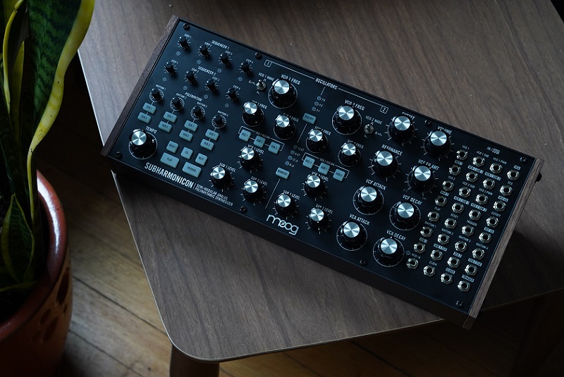 Moog Subharmonicon - Moog Mother 32 And DFAM - Vintage King