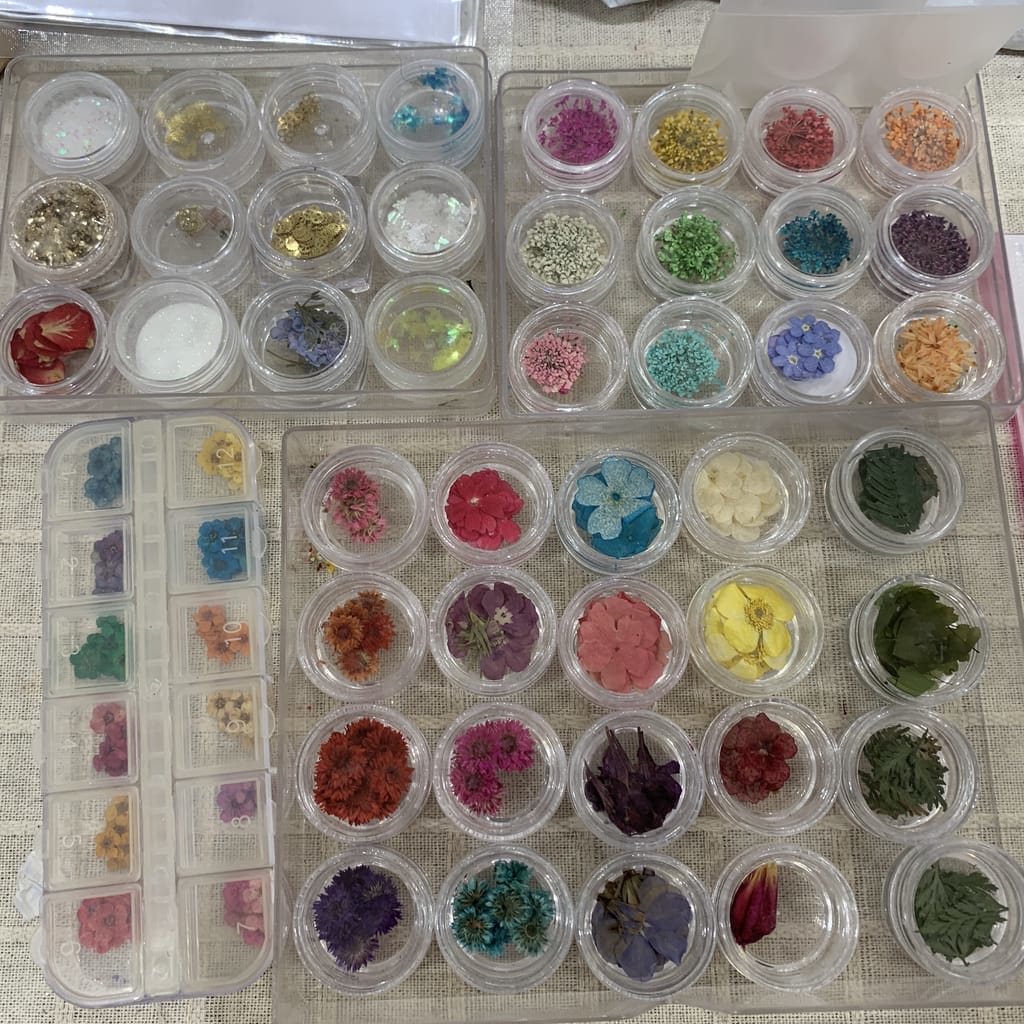 春におススメ♪押し花の印鑑ケースの作り方 | 不器用さんのハンドメイド