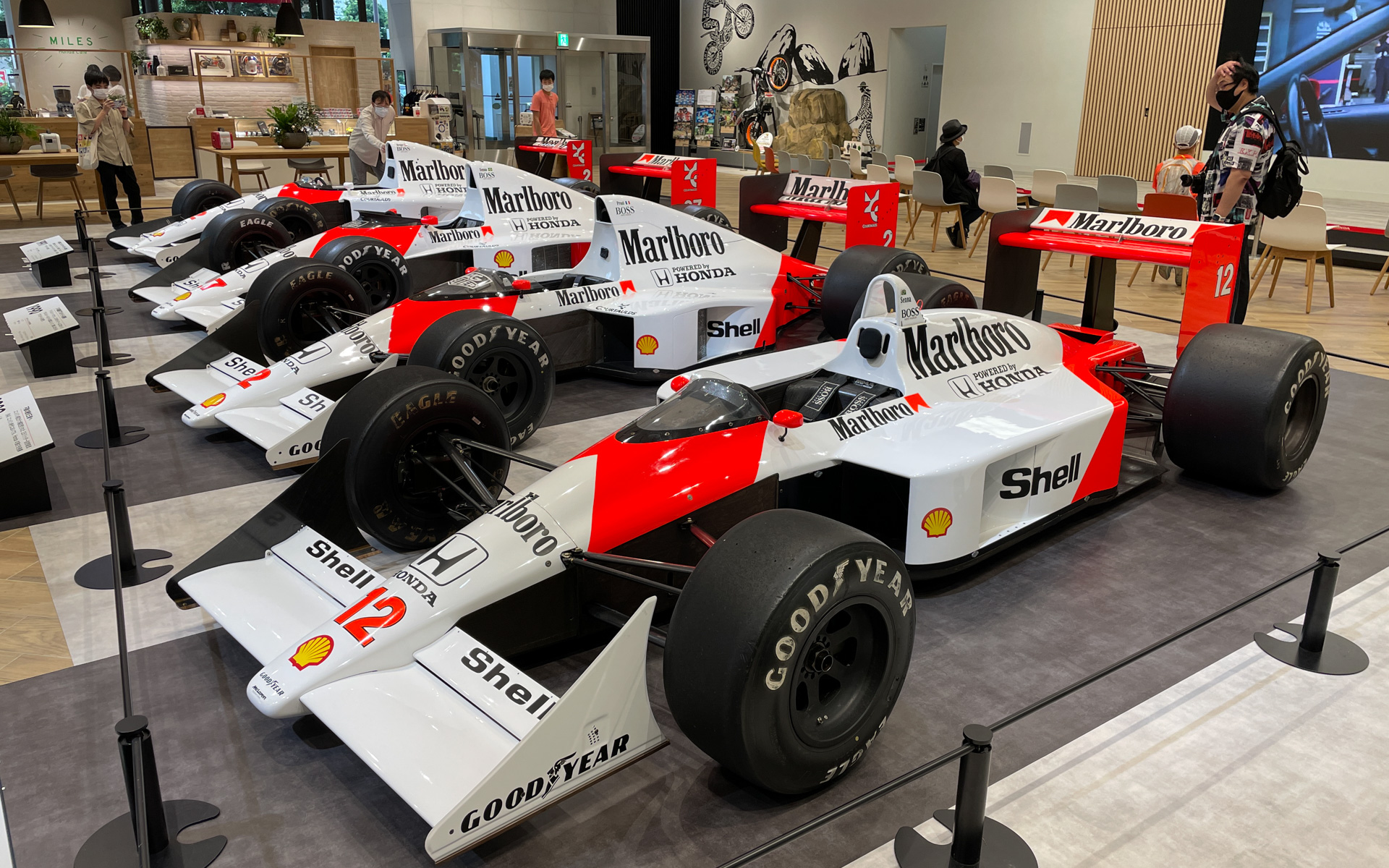 ホンダ、F1 2021シーズン優勝を祈念する展示イベント開催中 - Car Watch