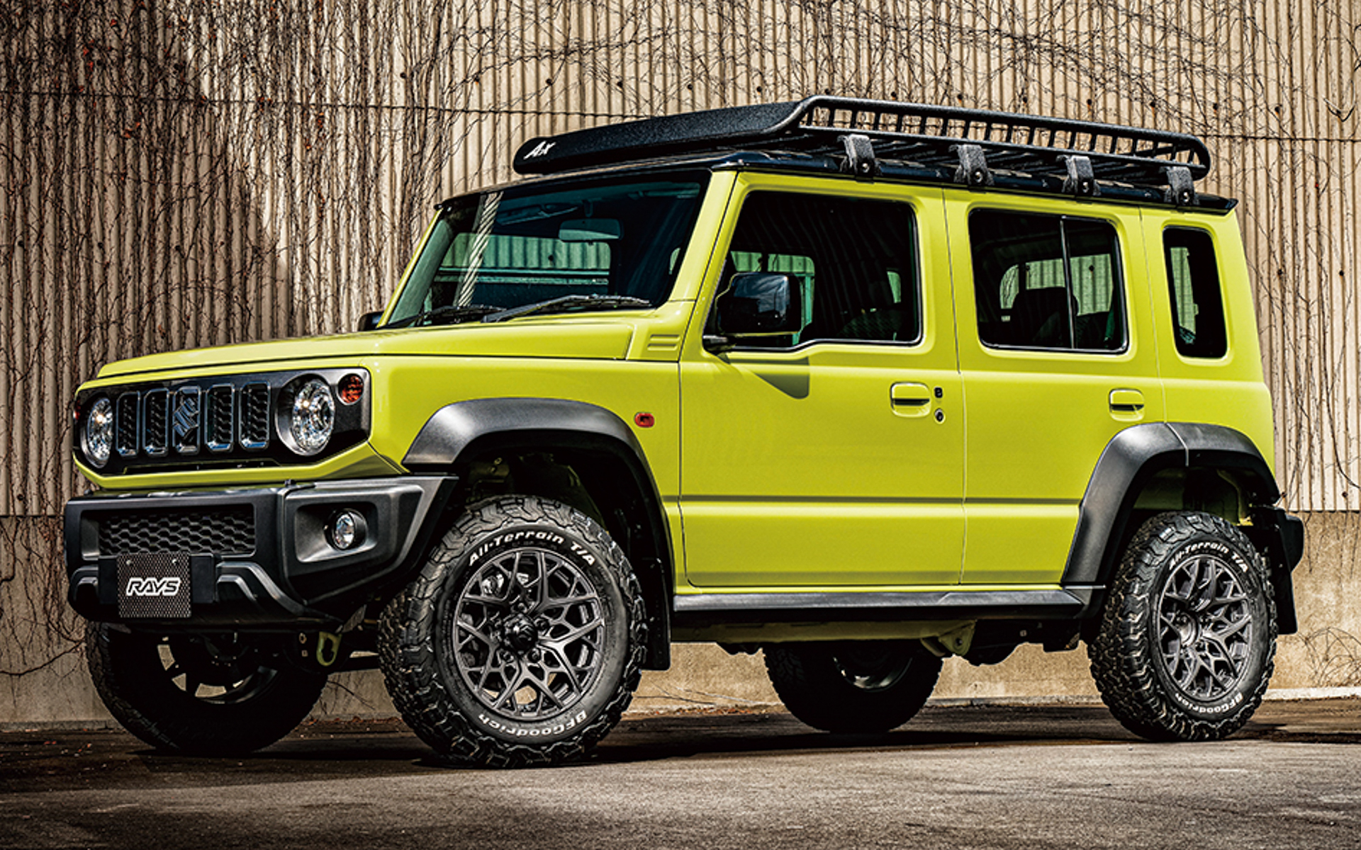 レイズ、「ジムニー5ドア」や“23インチのTE37”を履いたメルセデス