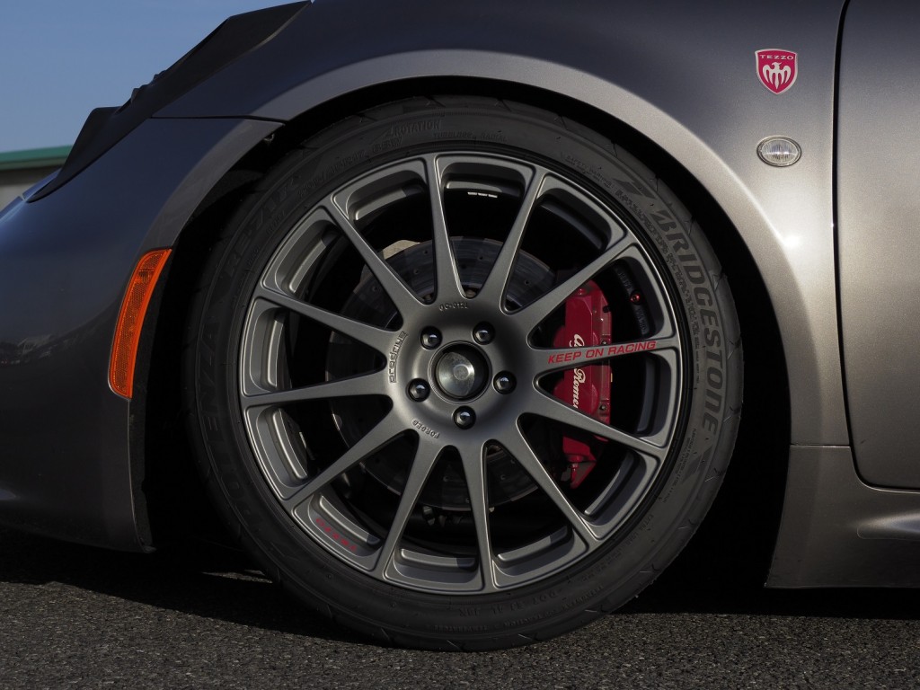 アルファロメオ4C×TEZZO×Prodrive 鍛造アルミホイール | TEZZO 製品情報