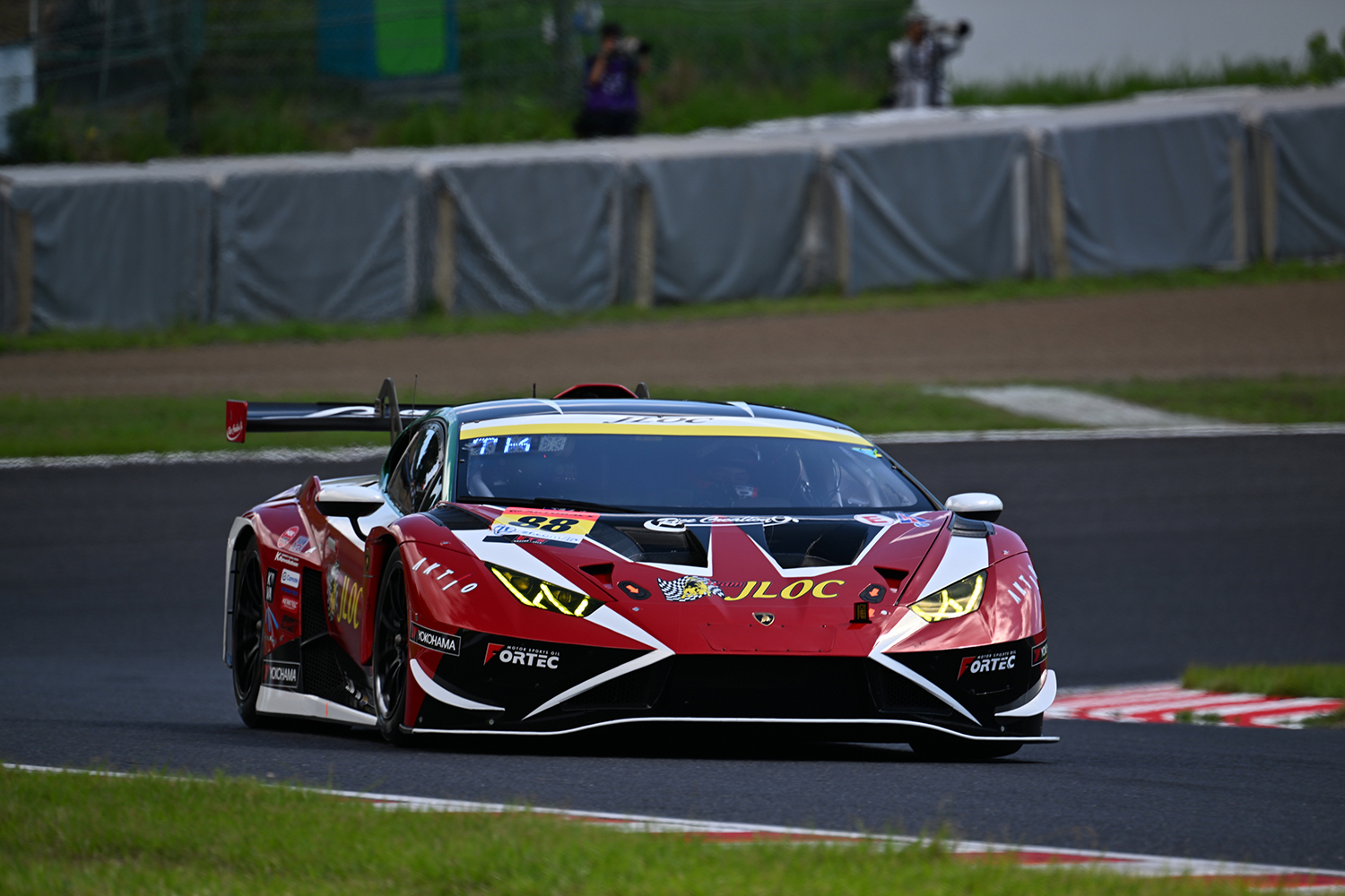 スーパーGTのGT300クラスに参戦する「JLOCランボルギーニGT3」について