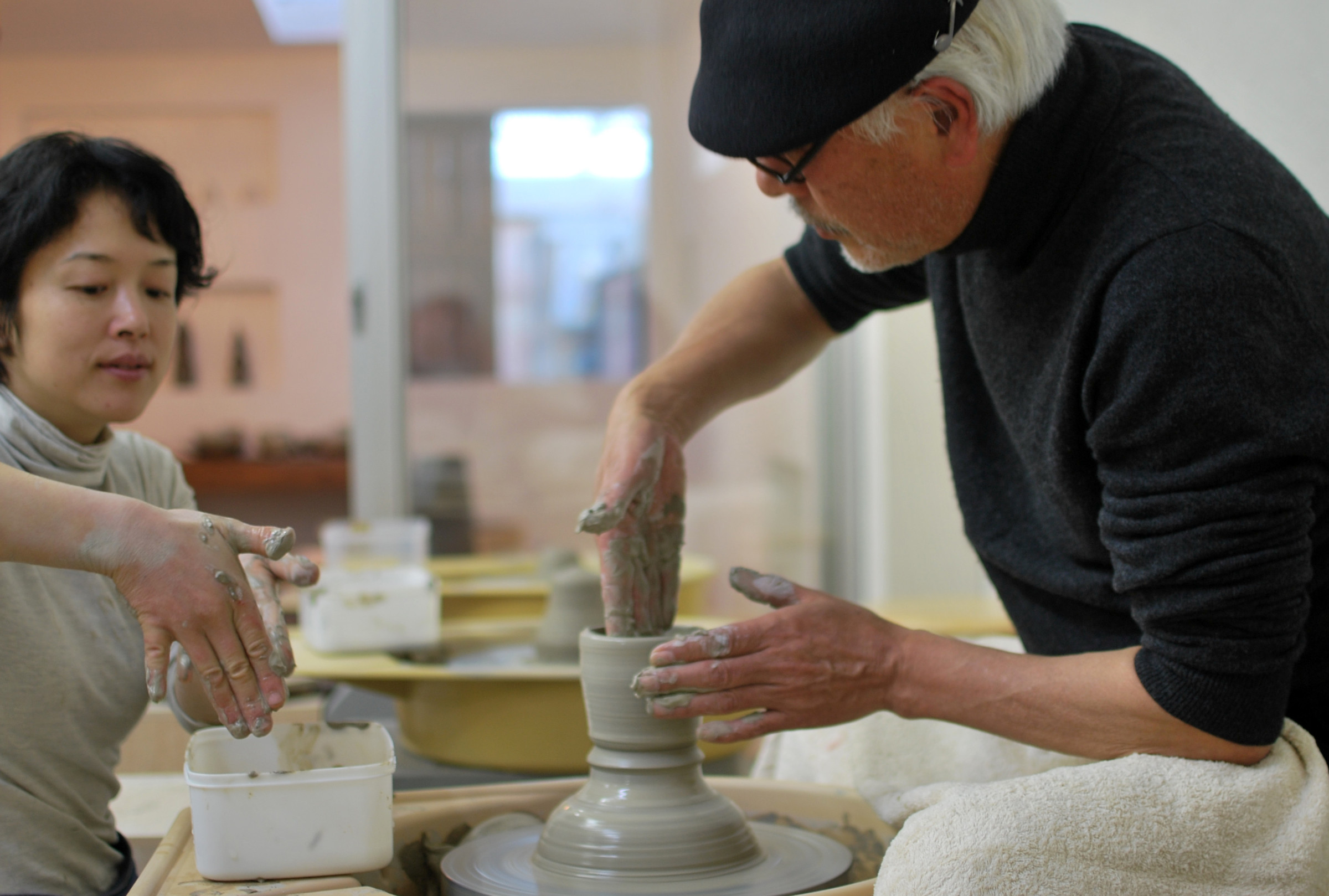 公式】伊豆高原 大室山 麓 ほけきょ庵 ＆ 伊東駅 徒歩2分 ハマルヤ