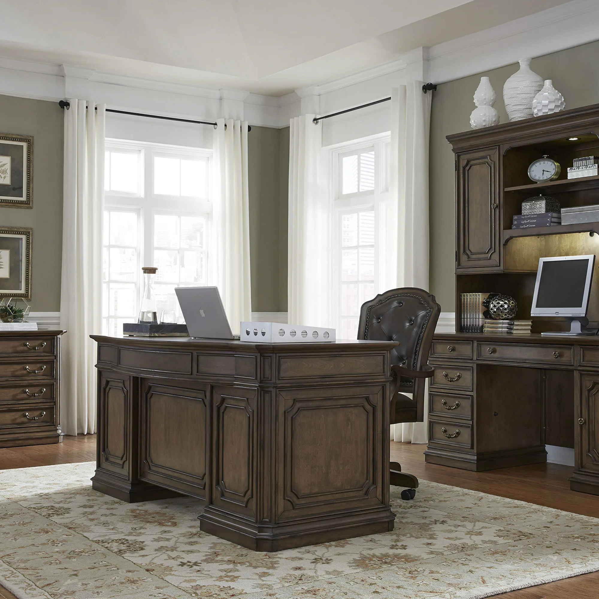 Amelia Jr Executive Desk 487-HOJ-JED by Liberty Furniture at
