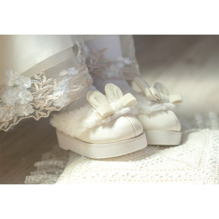 七五三3歳7歳女児 草履 うさぎファースリッポン 白 サンダル 和装 履物