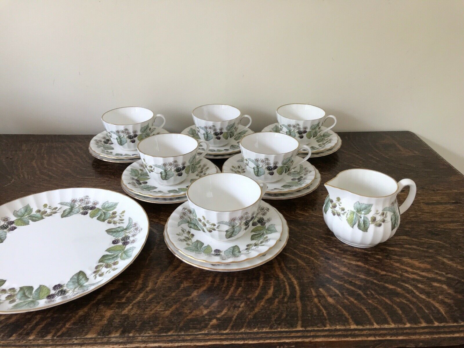 ロイヤルウースター（royal worcester） – アンティークテーブルウェア