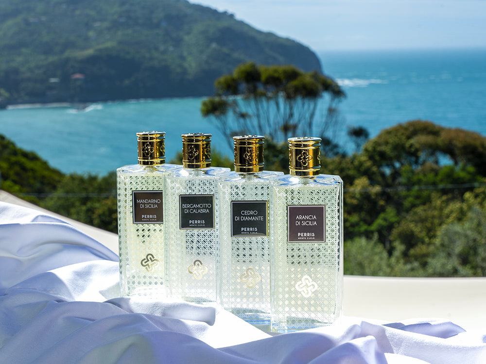 7月28日、Perris Monte Carloより待望のパフュームキットが堂々2種登場