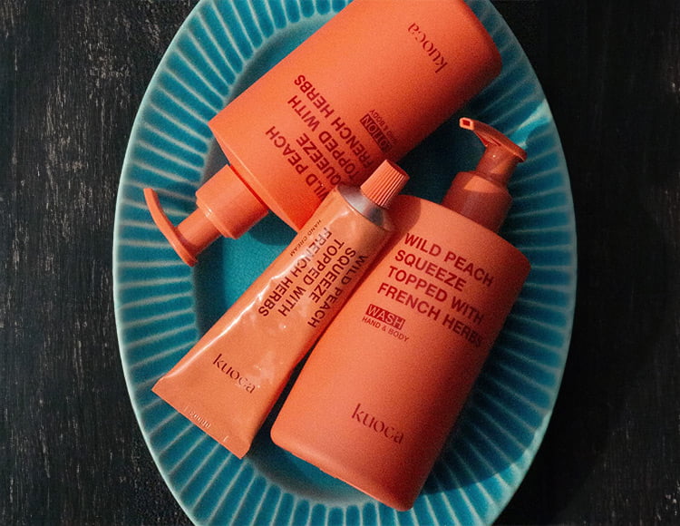 kuoca クオカ ハンド&ボディローション ワイルドピーチ 300mL クオカ