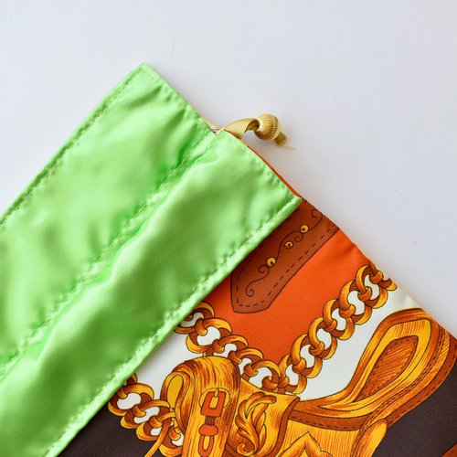 SCF KINCHAKU (M) / スカーフ巾着 (M) - ショップ Chicolatte