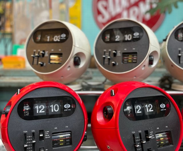 台湾 スペースエイジフリップクロックラジオ 55antiques - Pinkoi