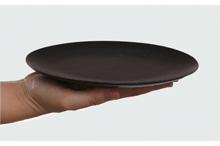 美濃焼】グレージュ黒マット皿大小28cmと18cm【陶土う庵】（3228-0105