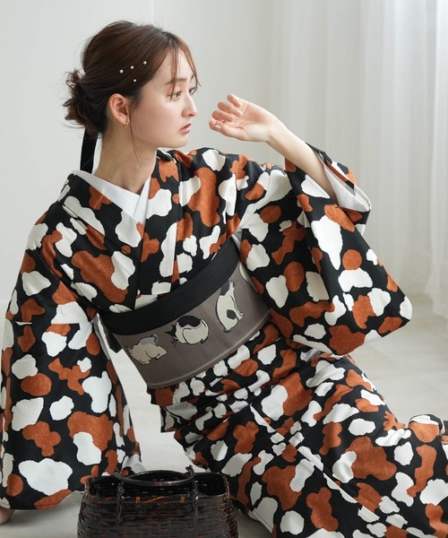 utatane（ウタタネ）の「着物・帯セット ニコアンティーク 三毛猫 日本