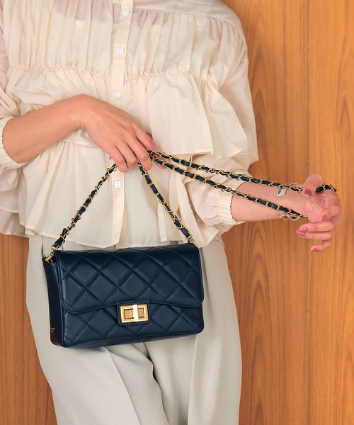 イタリアンキルティングレザー・チェーンBAG【Mサイズ】（ショルダー