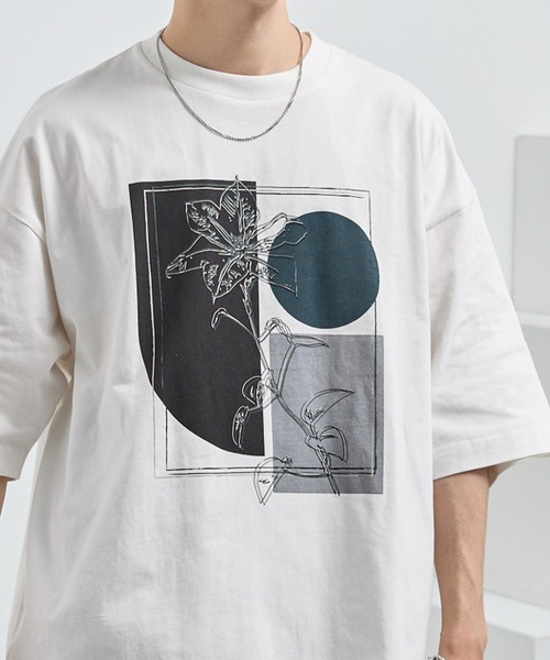 アートグラフィックデザインオーバーサイズ半袖Tシャツ MONO-MART
