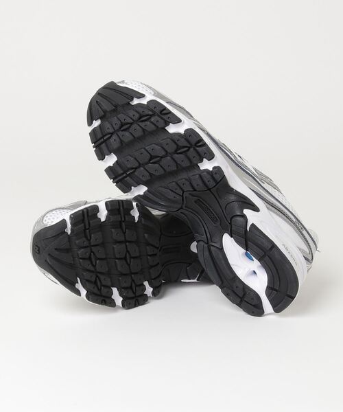 セール】740（スニーカー）｜New Balance（ニューバランス）の