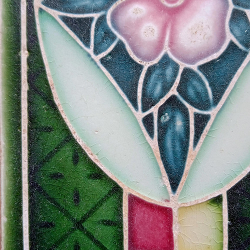 里帰り便・淡路島ダントー社のマジョリカタイル・100年前に海を渡った