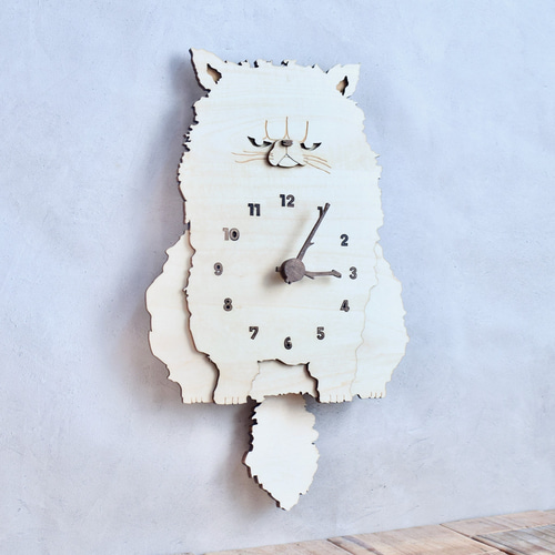 ペルシャ猫のお座りレギュラーサイズ 時計 木製 振り子時計 掛け時計