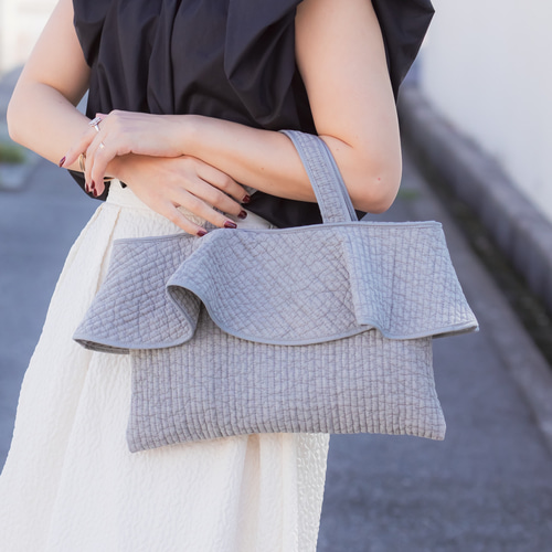 ヌビ フリルバッグ A4サイズ収納 通勤通学 サブバッグ トートバッグ IC