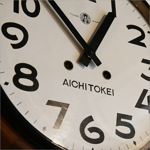 愛知時計 日本製 アンティーク クラシック ぜんまい時計 丸 振り子時計