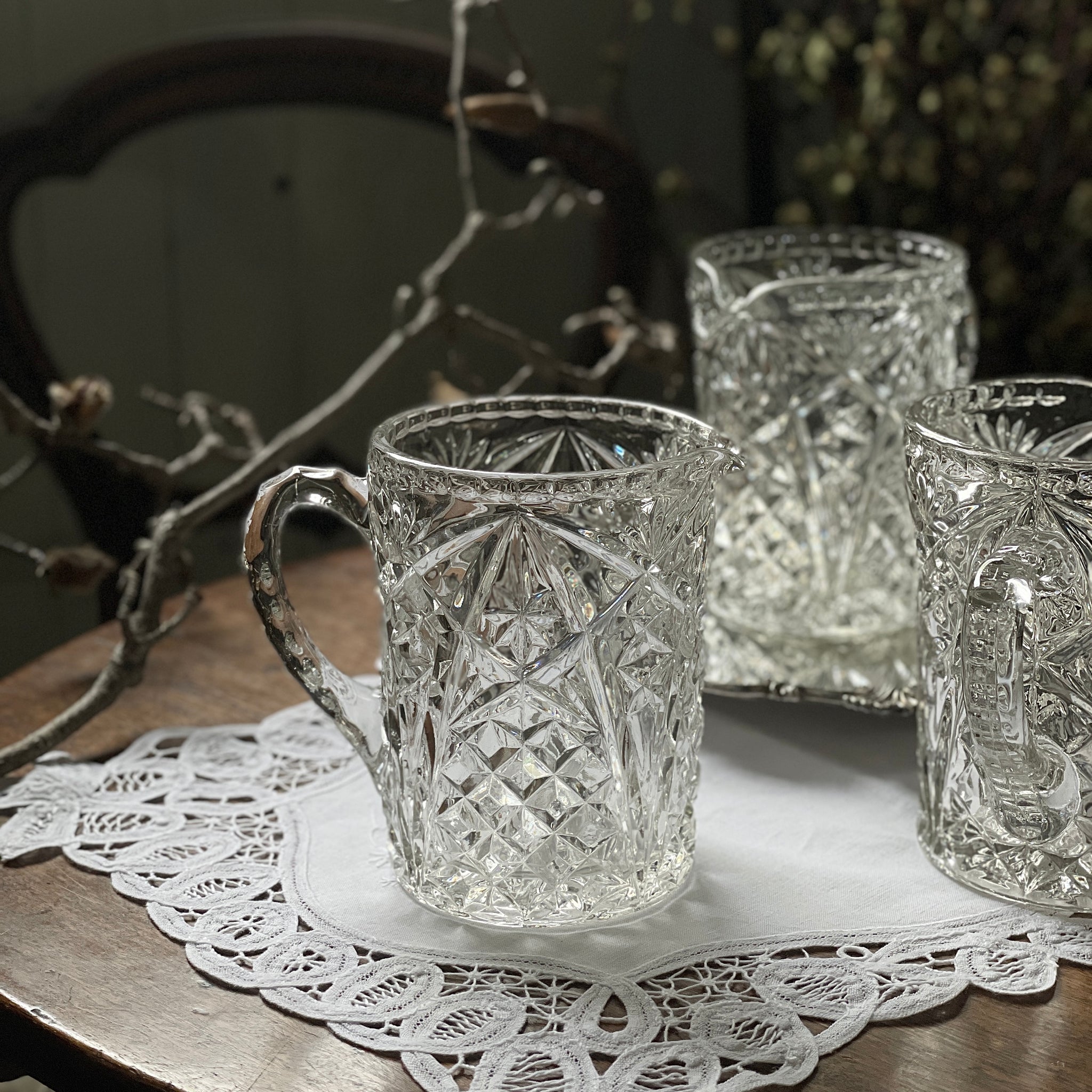 3点あり！ガラスカットが素敵なウォータージャグ（高さ13.5cm