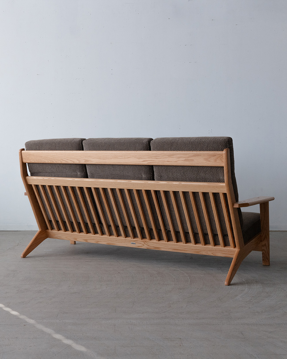 tsumugi 3 seater sofa ソファ190［ナガノインテリア］ | cocochi