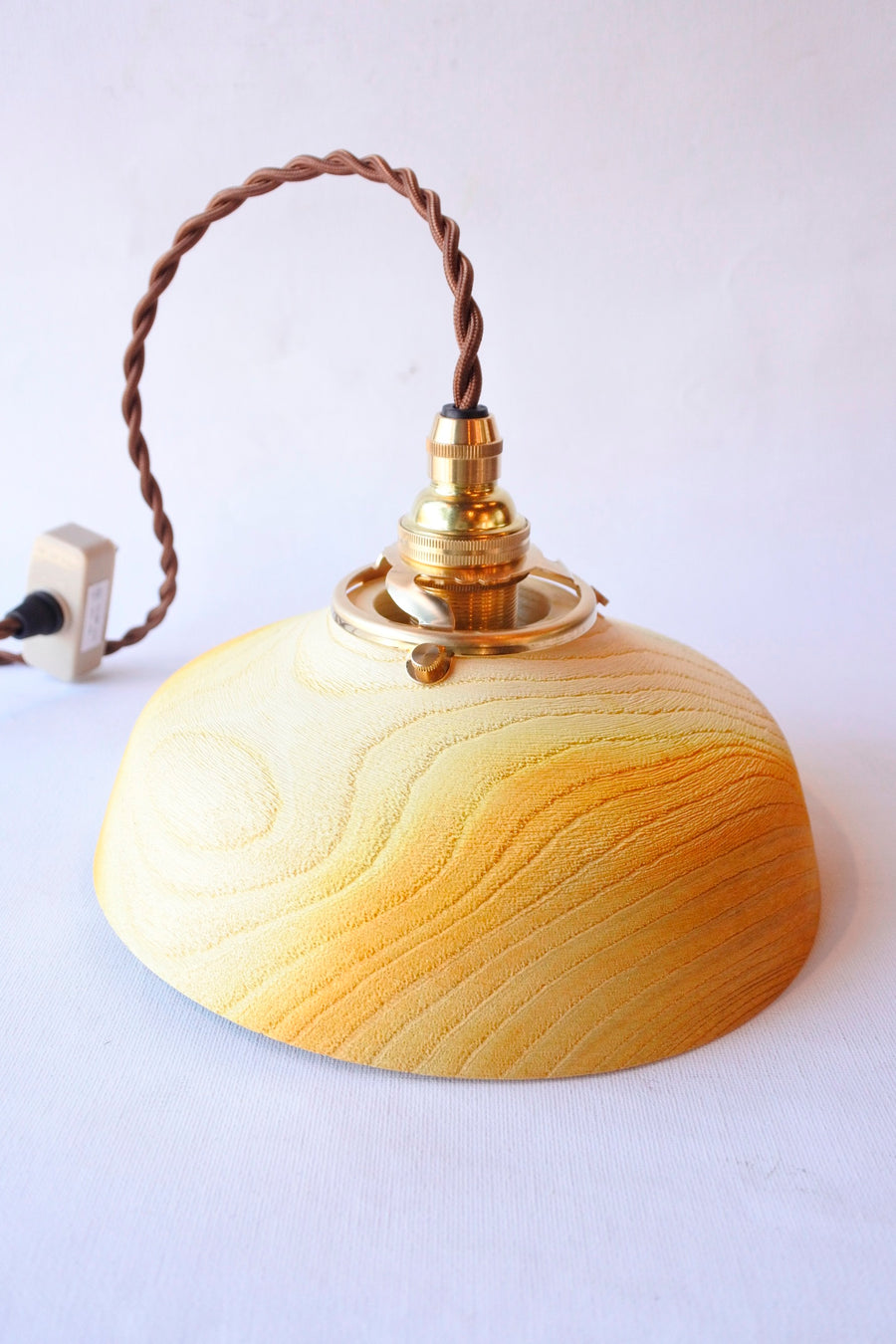 クラフトジャーナル│中矢嘉貴｜木のランプシェード no.24 ニガキ