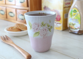 イマン ダイアナローズ 陶器、ホーロー － フレンチカントリーのバラ柄