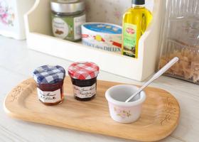 イマン ダイアナローズ 陶器 エッグスタンド － フレンチカントリーの