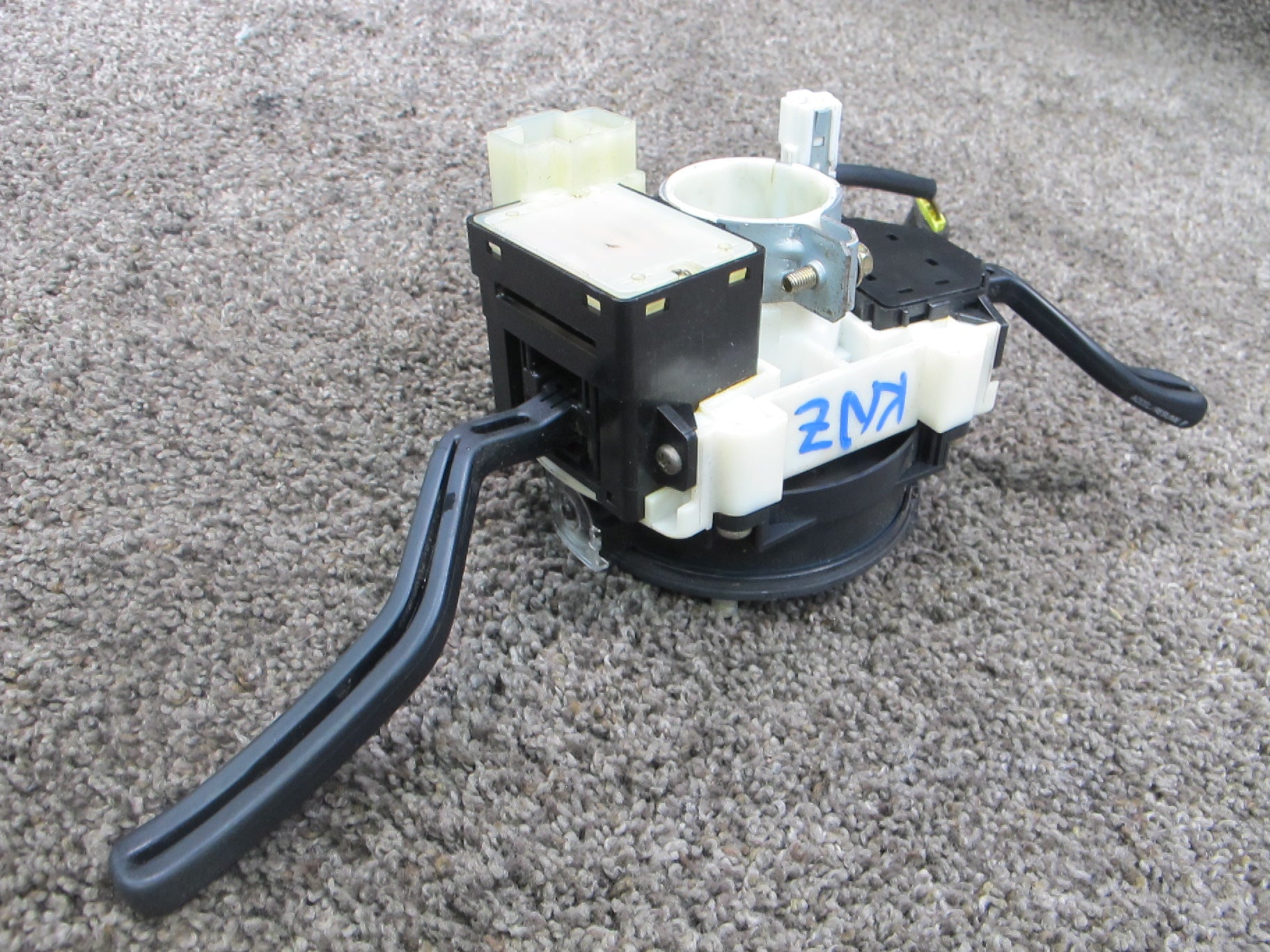 1990-1996 Nissan 300ZX Z32 Steering Column Switch Unit Clock