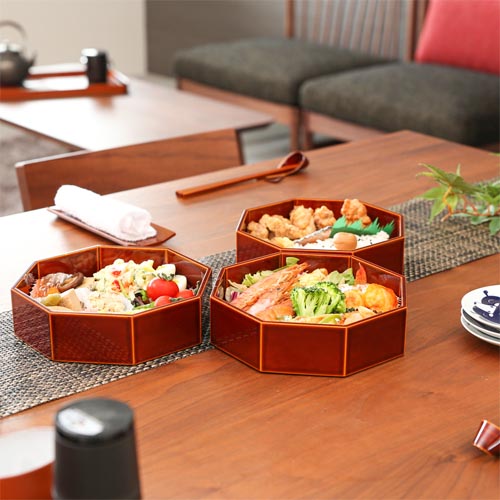 飛騨春慶 元田漆器 末広三段重 伝統工芸品 木製 お重箱 | MUKU工房