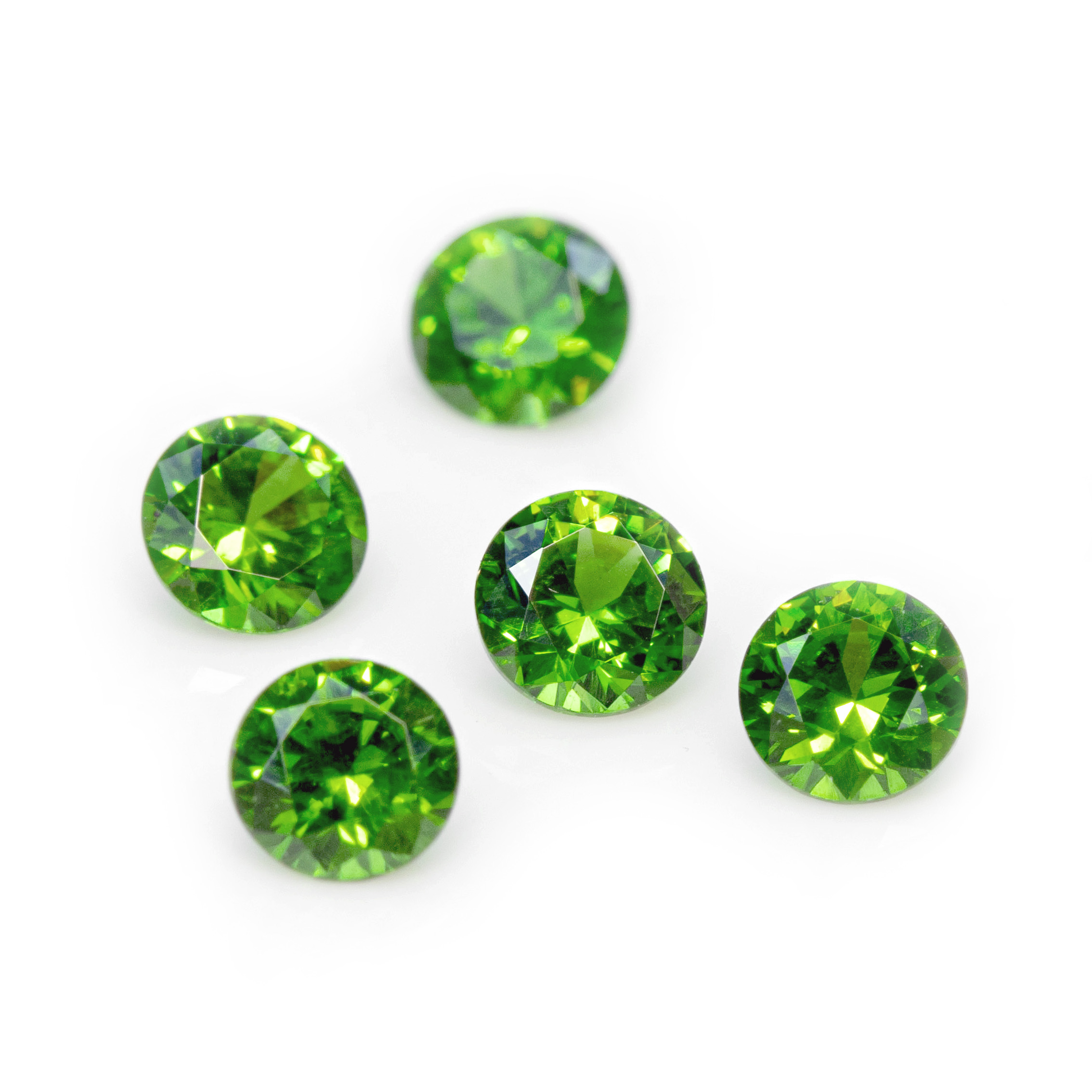 ビズー公式】デマントイドガーネット K18(18金)/PT ネックレス