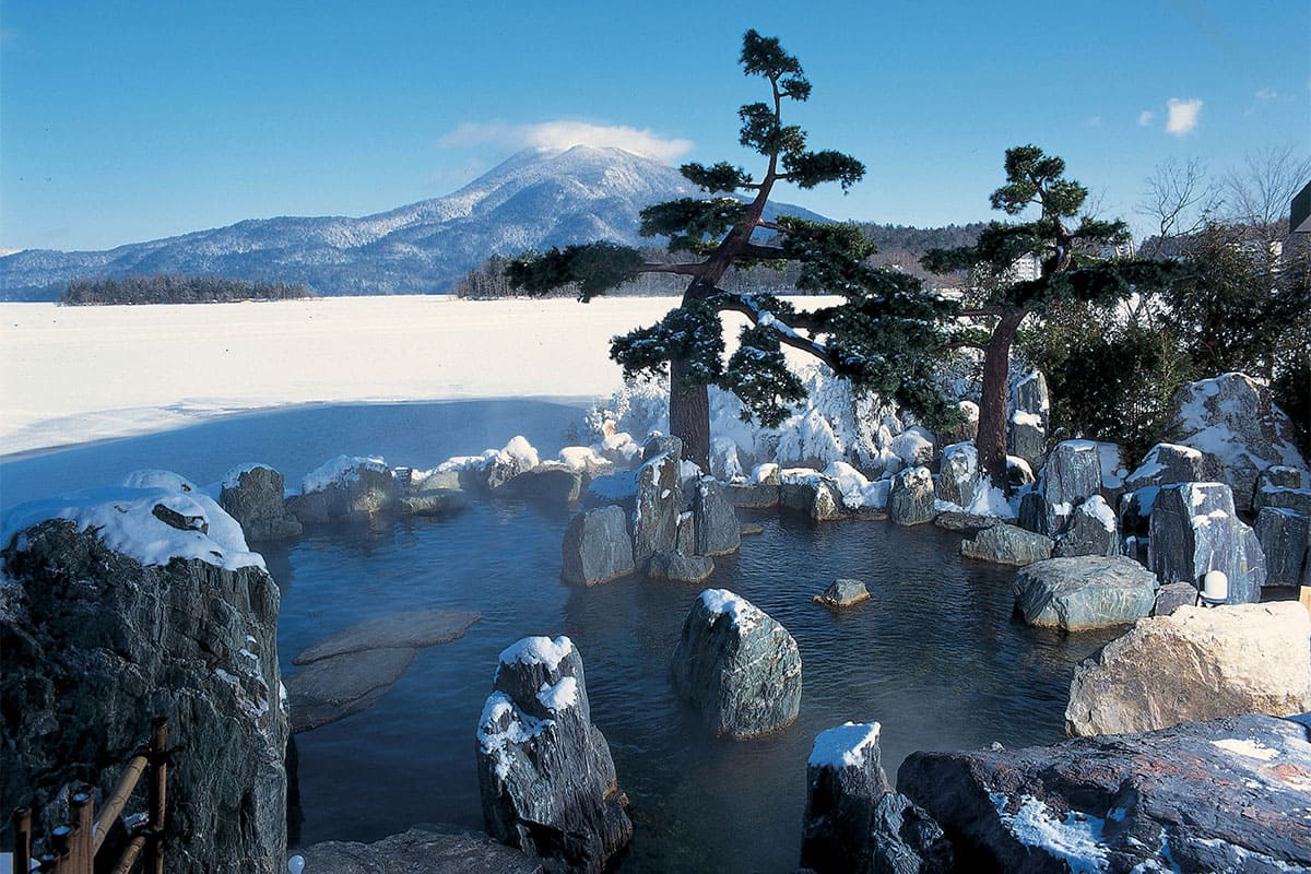 阿寒湖のアイヌ文化にニューノーマル視点で触れる旅 | Discover Japan