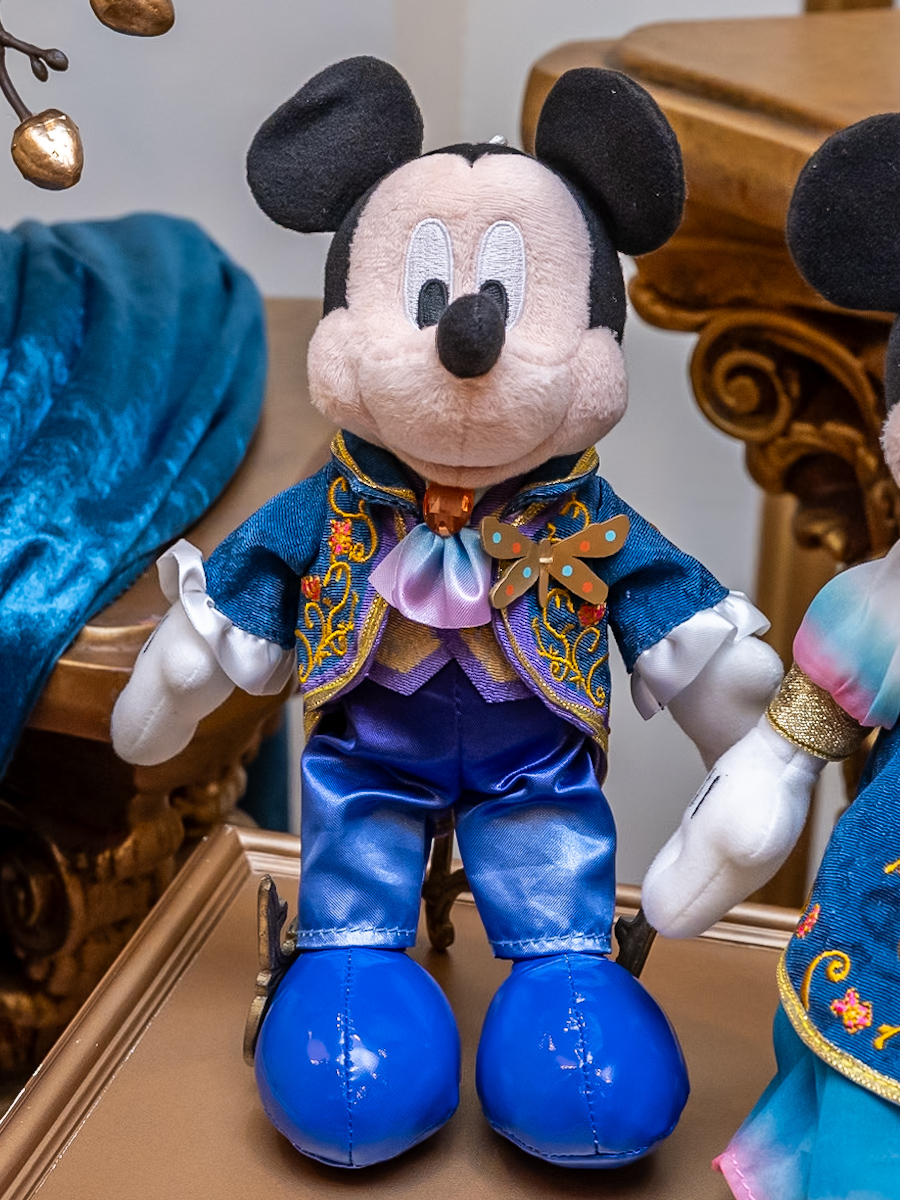 アトラクションのポスターデザインも！東京ディズニーシー