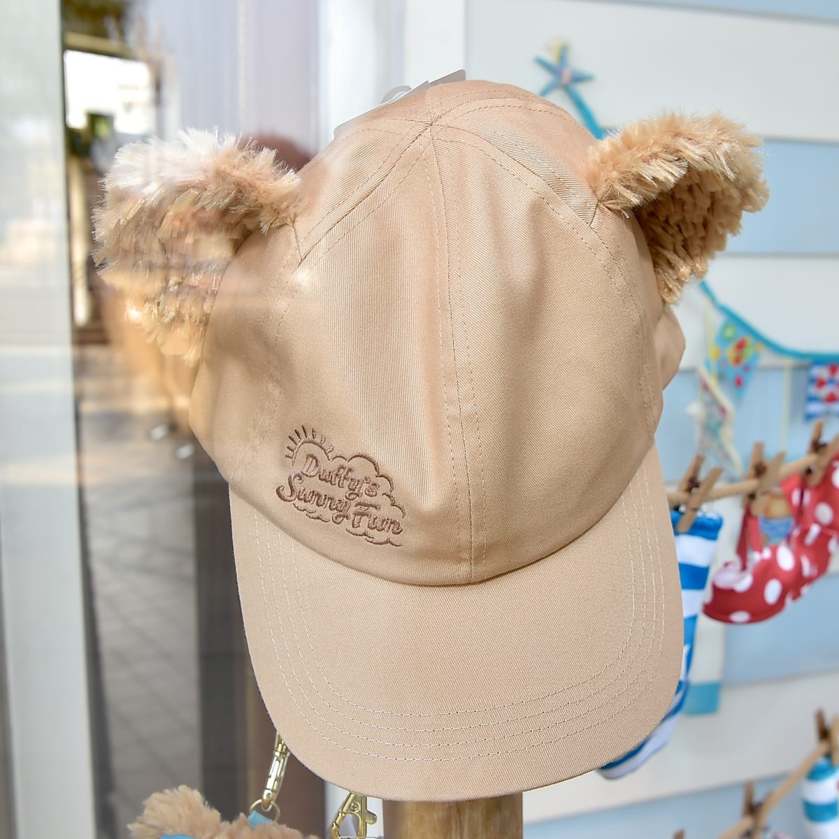 身につけアイテムも豊富！東京ディズニーシー“ダッフィーのサニー