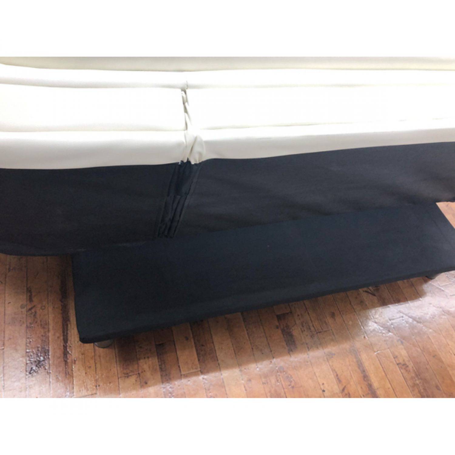 ニトリ ソファーベッド ホワイト 合成皮革 Nシールド ロック