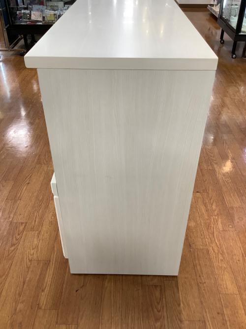 ニトリ キッチンカウンター ホワイト 3枚扉 引き出し付き ミランダ