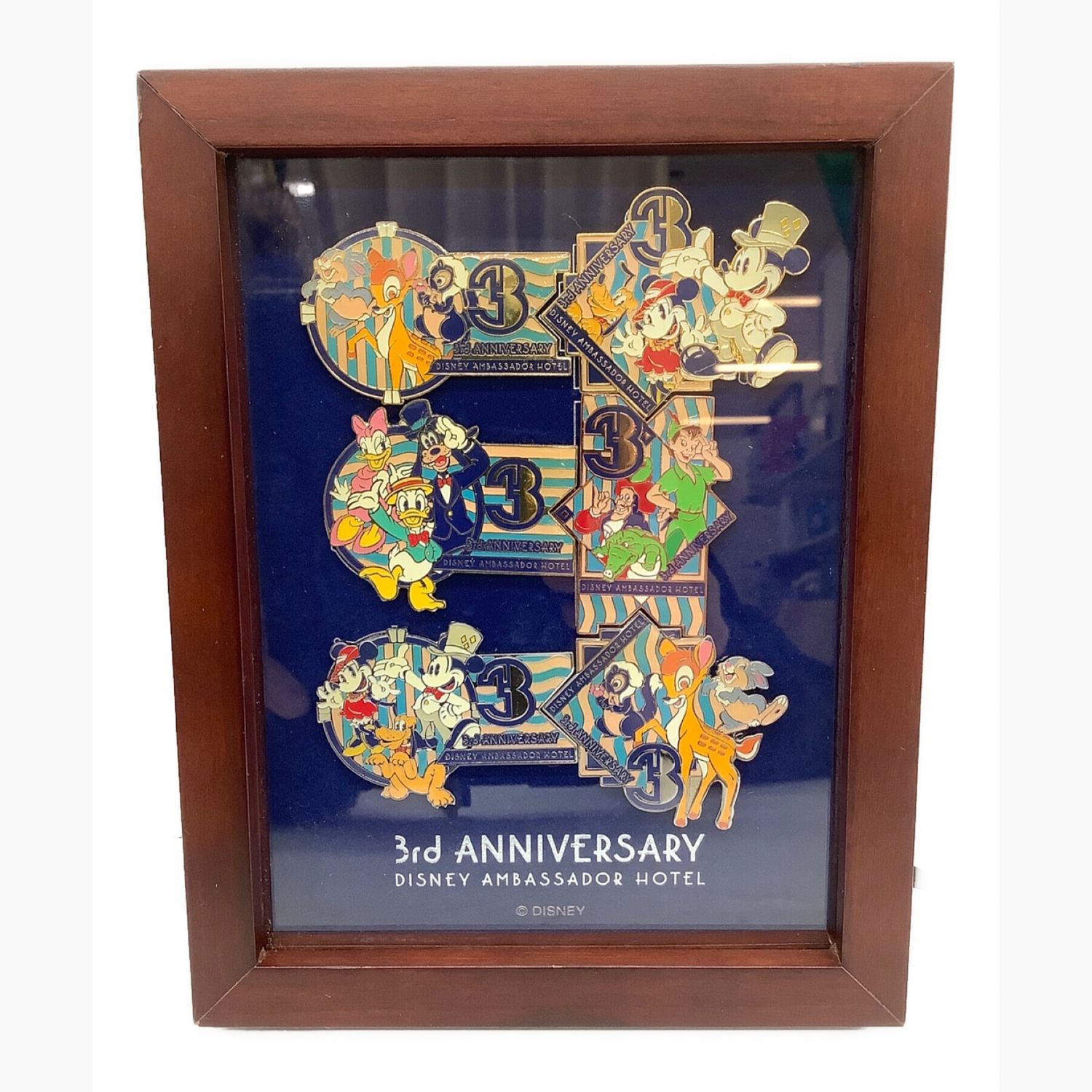 ラウンジフライ ピンバッジ 3点 ラウンジフライ ピンバッジ 3点