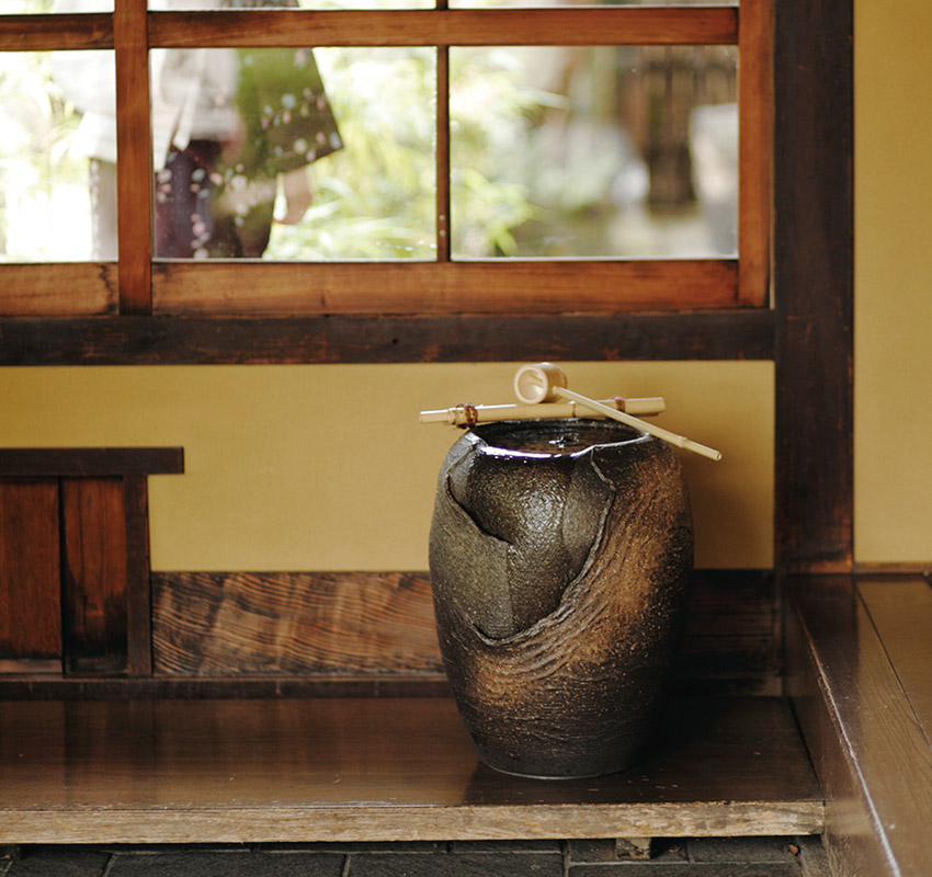 介護用品・福祉用具通販サイト SCRUM / 湧き水つくばい 響