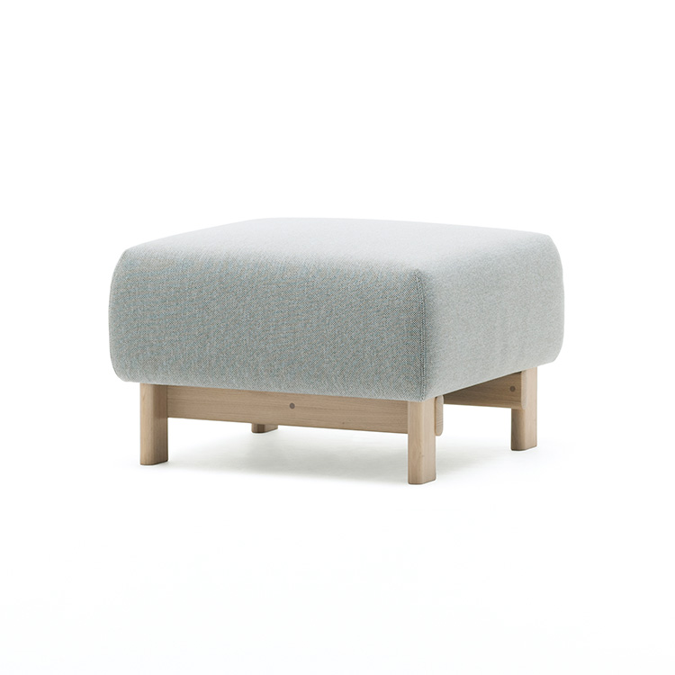 Elephant Sofa（エレファントソファ）オットマン U3426A Sycamore/Pale