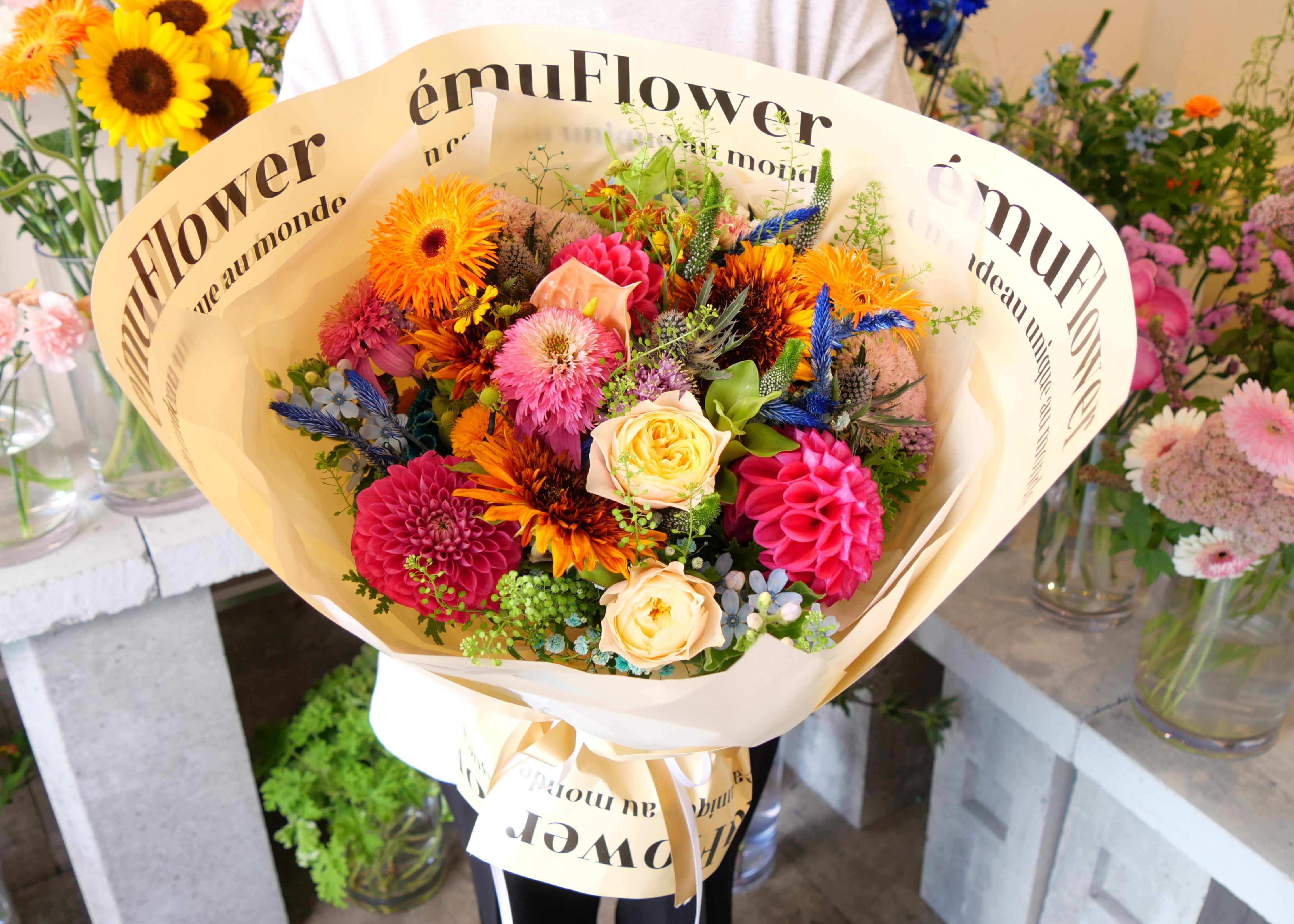 カラフルブーケ XLサイズ【花束】 | ému Flower (エミュフラワー)