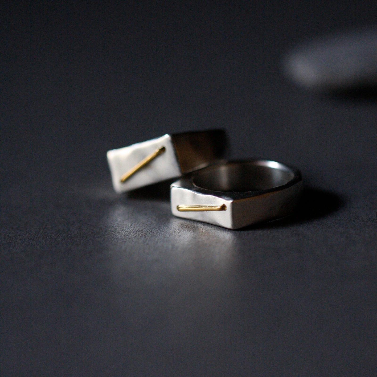 01-254 | RING | four seven nine