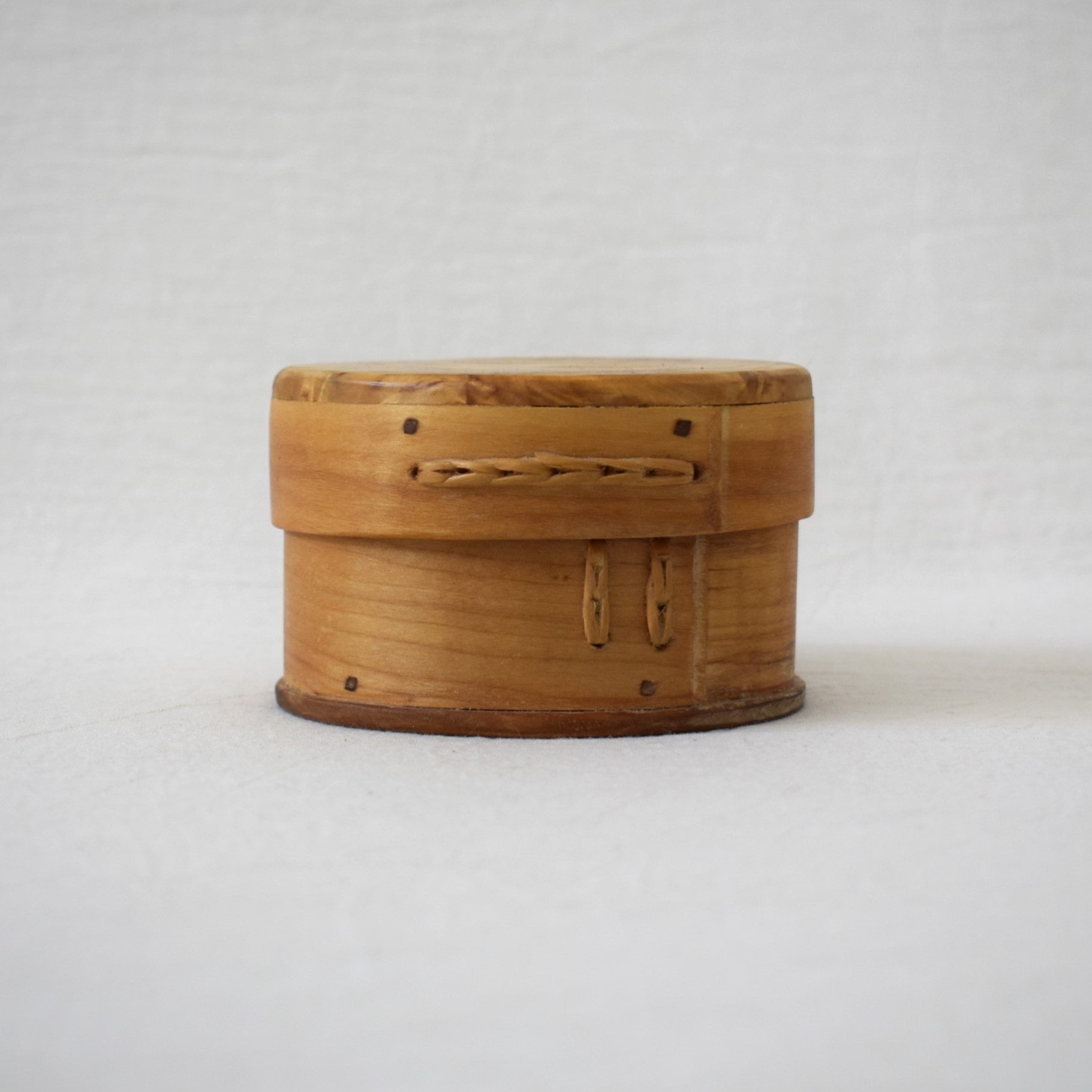 木箱・オーバル / スヴェープ・Svepask / カレリアンバーチ