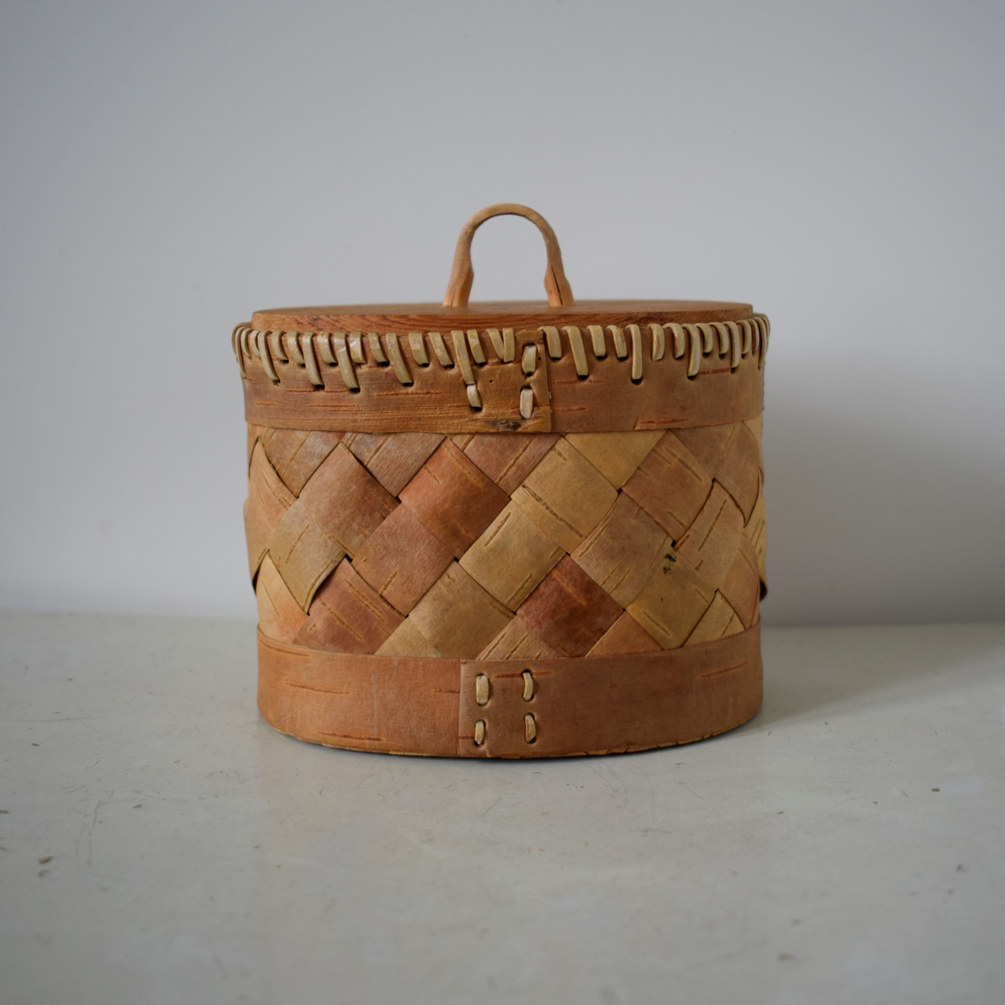 白樺のキャニスター / 白樺の根 / 木箱 ・小物入れ / オーバル取っ手