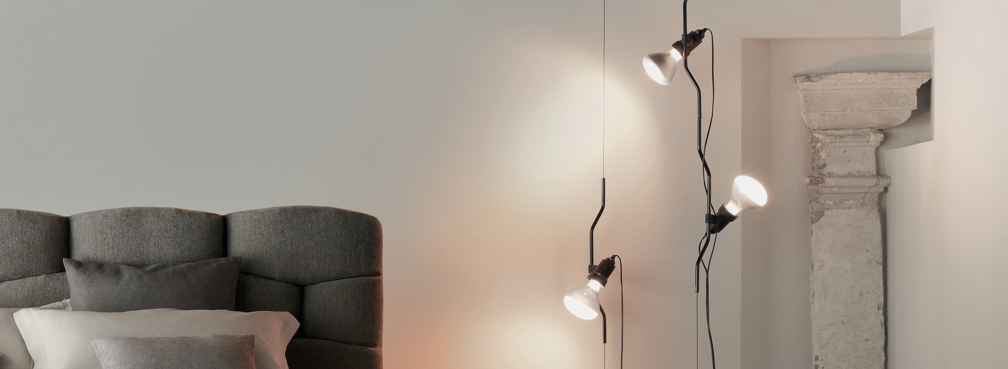 Parentesi | Lamps and lighting fixtures | Flos