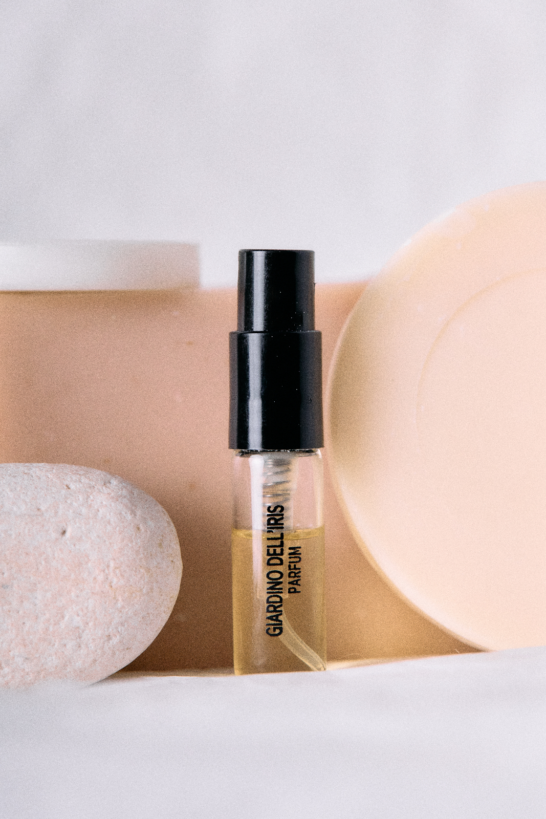 giardino dell iris – Fragrancinema