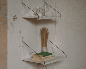 Single Shelf | Warm White Steel | D27 / W40 – FRAMA