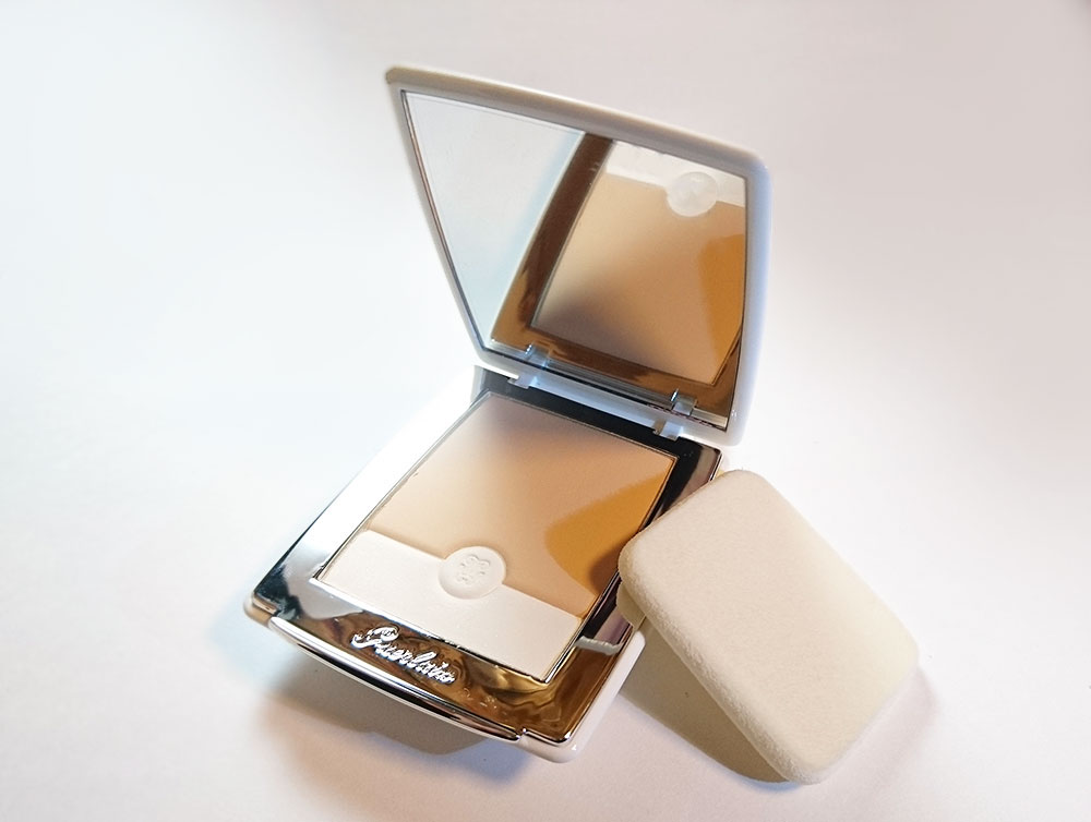 ゲランのパウダーファンデーションで春のふんわり肌作り♪ | LULU | 美