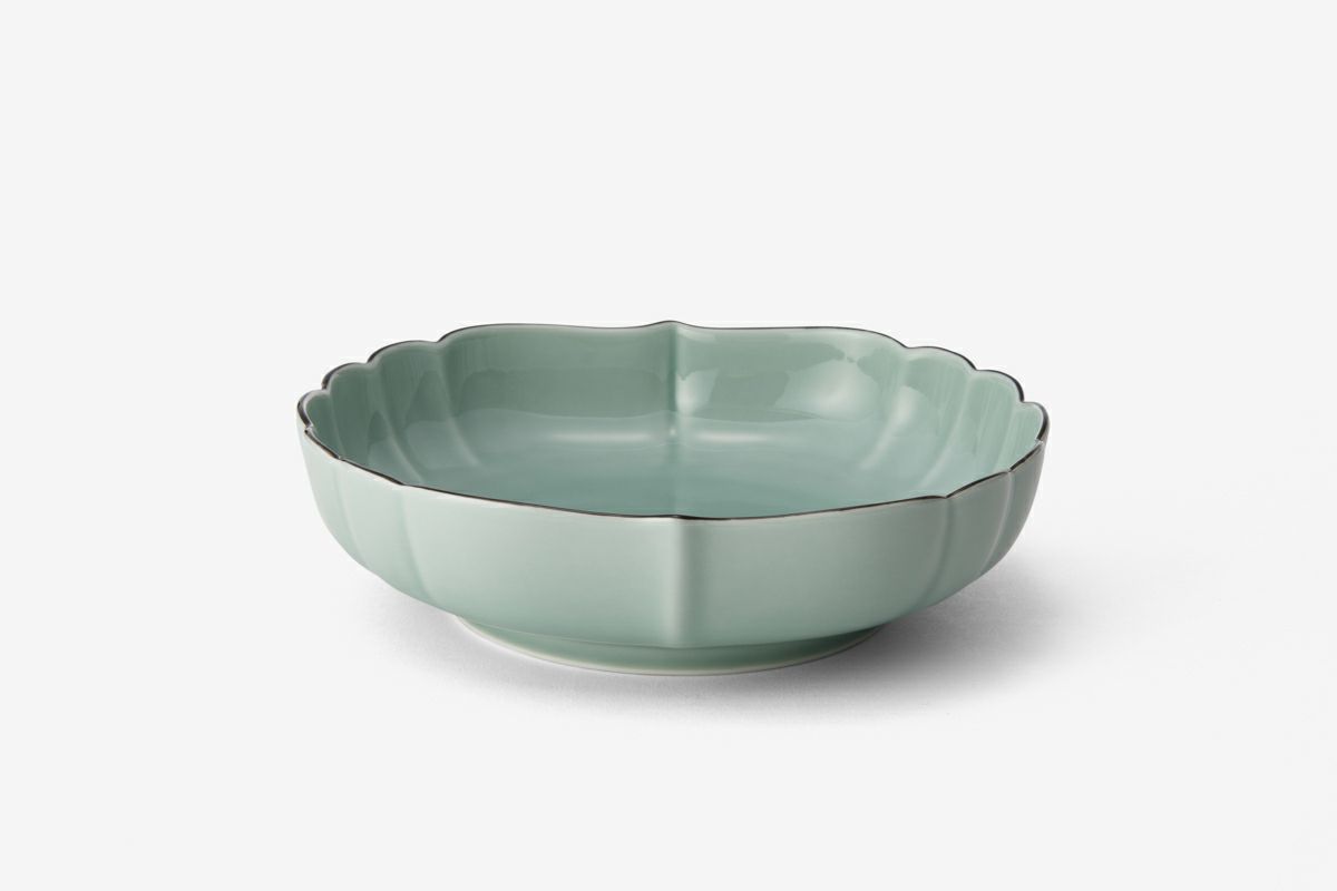 笹青磁 菊中割6号鉢 | 有田焼 深川製磁｜公式オンラインストア