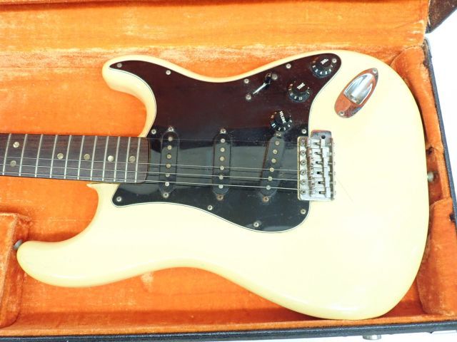 フェンダー/Fender USA・ストラトキャスター・1977年・ほぼオリジナル