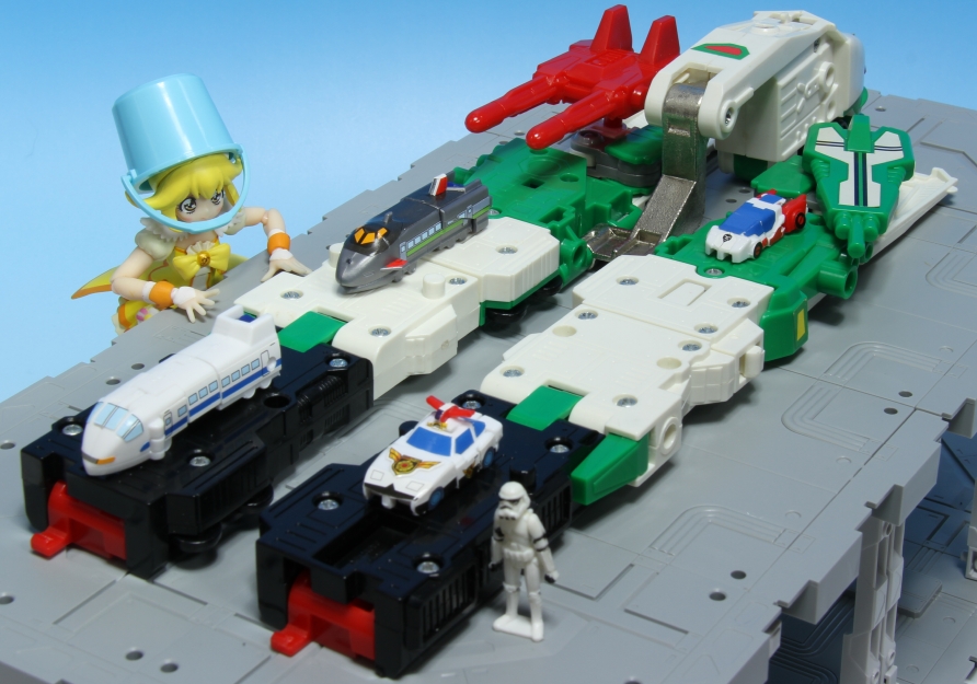 タカラ 左右合体 ウルトラレイカー レビュー